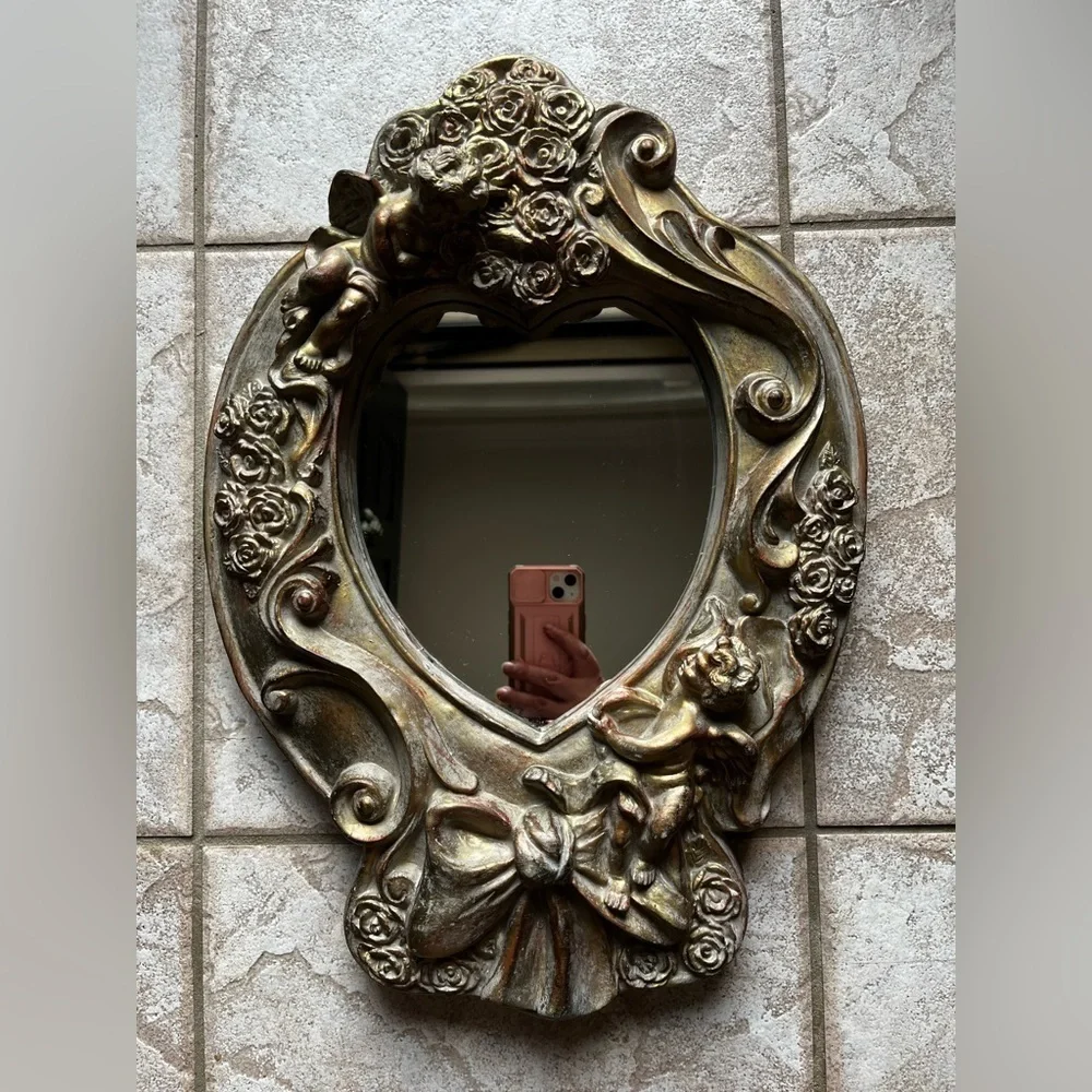 Vintage cherubs angels Gold Heart-Shaped Wall Mirror